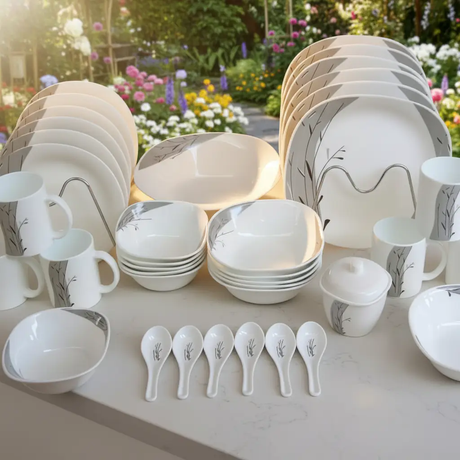 39-Piece Ceramic Dinner Set – White & Gold Dinnerware & Table Setting Dinnerware Sets