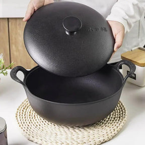 Pre-Seasoned Cast Iron Wok with Lid – 30cm, 5L Cookware Woks
