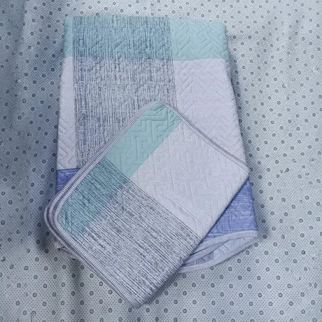 Warm Bedcover Set with 2 Pillowcases Bedding Bedding Sets