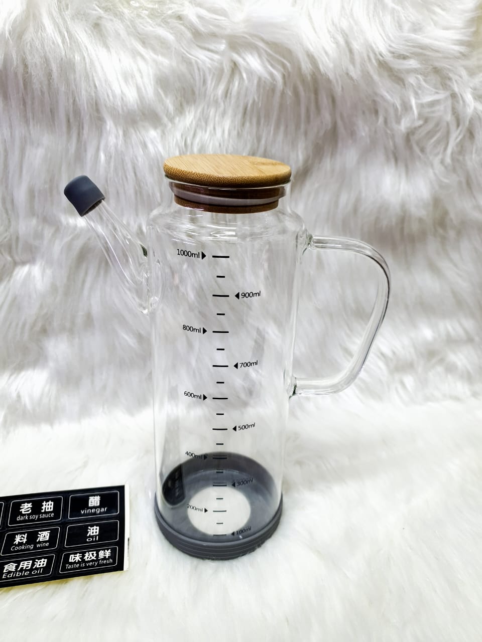 Transparent 1700ml Glass Borosilicate Water Pitcher Jug with Handle and Bamboo Lid | Multifunctional | Juice, Milk, Black Tea, Coffee