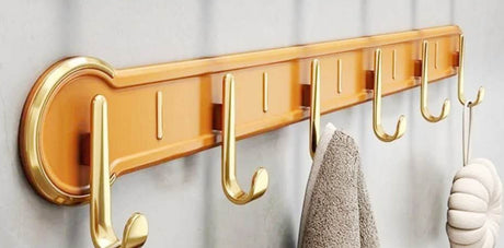 Furaha Finds Wall-Mounted Hanging Rack with 6 Hooks
