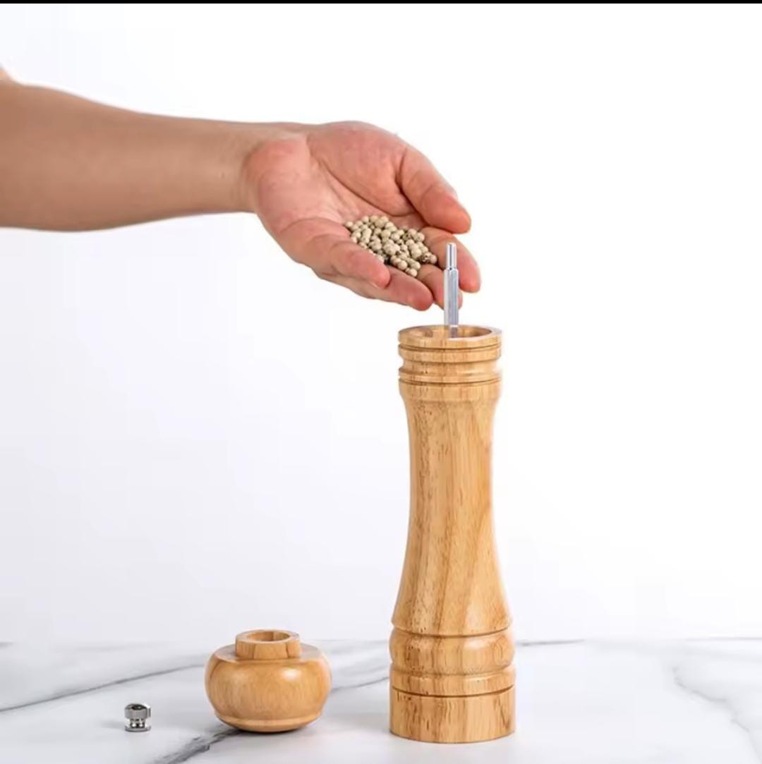 Wooden Portable Spice and Pepper Grinder Efficient and Easy to Use