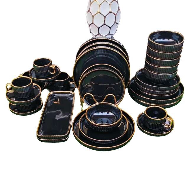 32pcs Elegant European Porcelain Dinner Set – Plates, Bowls, Mugs, and Platters