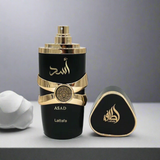 Furaha Finds Lattafa Asad Eau de Parfum 100ml. A bold and sophisticated vanilla fragrance with black pepper, pineapple, tobacco, and warm amber notes