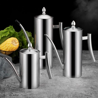 Stainless Steel Oil Dispenser Pot 700ml Gooseneck Spout Mirror Polish Kitchen & Dining Oil Dispensers