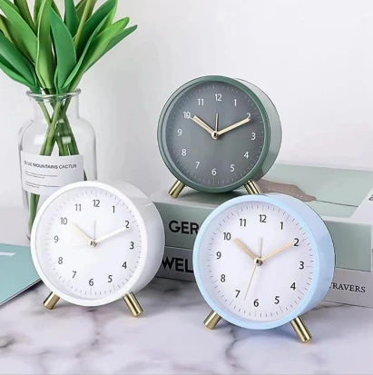 Alarm Clock European Fashion Electronic Table Clock Gold Legs Silent Quartz Home & Garden Alarm Clocks