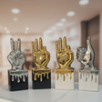Creative Embroidery Medal Thumbs Up Trophy Gold Silver Resin Decoration 25x6x10.5cm Home & Garden Figurines