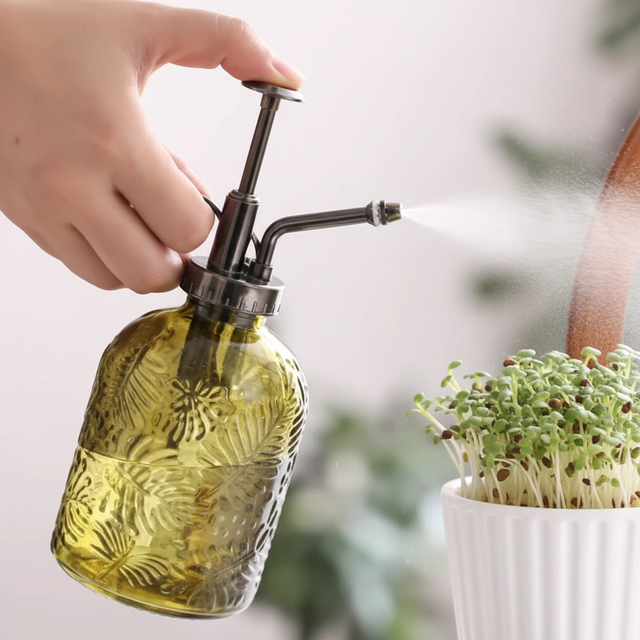 Retro Embossed Glass Plant Mister Spray Bottle Olive Green 300ml Home & Garden Lawn & Garden Sprayers