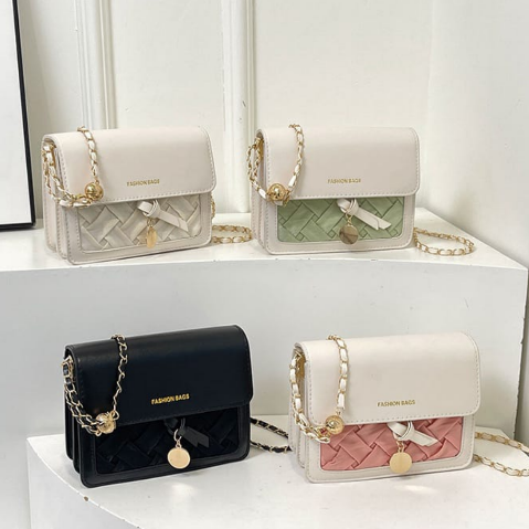 Elegant Solid Color Sling Bag Transparent Quilted Panel Chain Strap 19x7x15cm