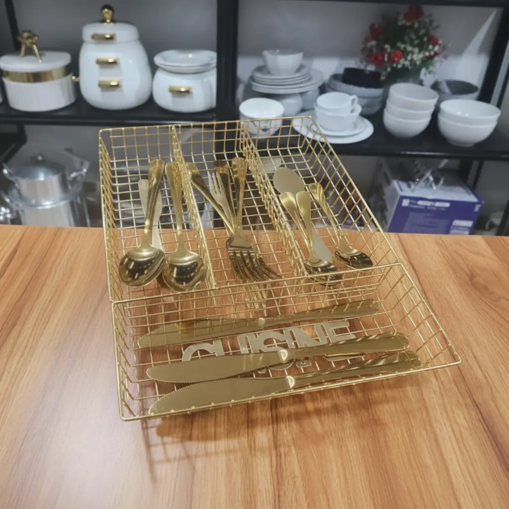 CUISINE Wire Mesh 4-Compartment Cutlery Drawer Organiser Gold Black 25x25x8cm Kitchen & Dining Flatware Trays