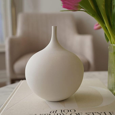 Small Trumpet Brushed Ceramic Vase with Matte Finish – 14x17cm