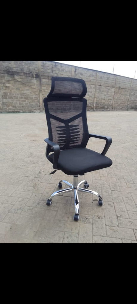 Ergonomic High-Back Mesh Office Chair with Adjustable Headrest and Chrome Base