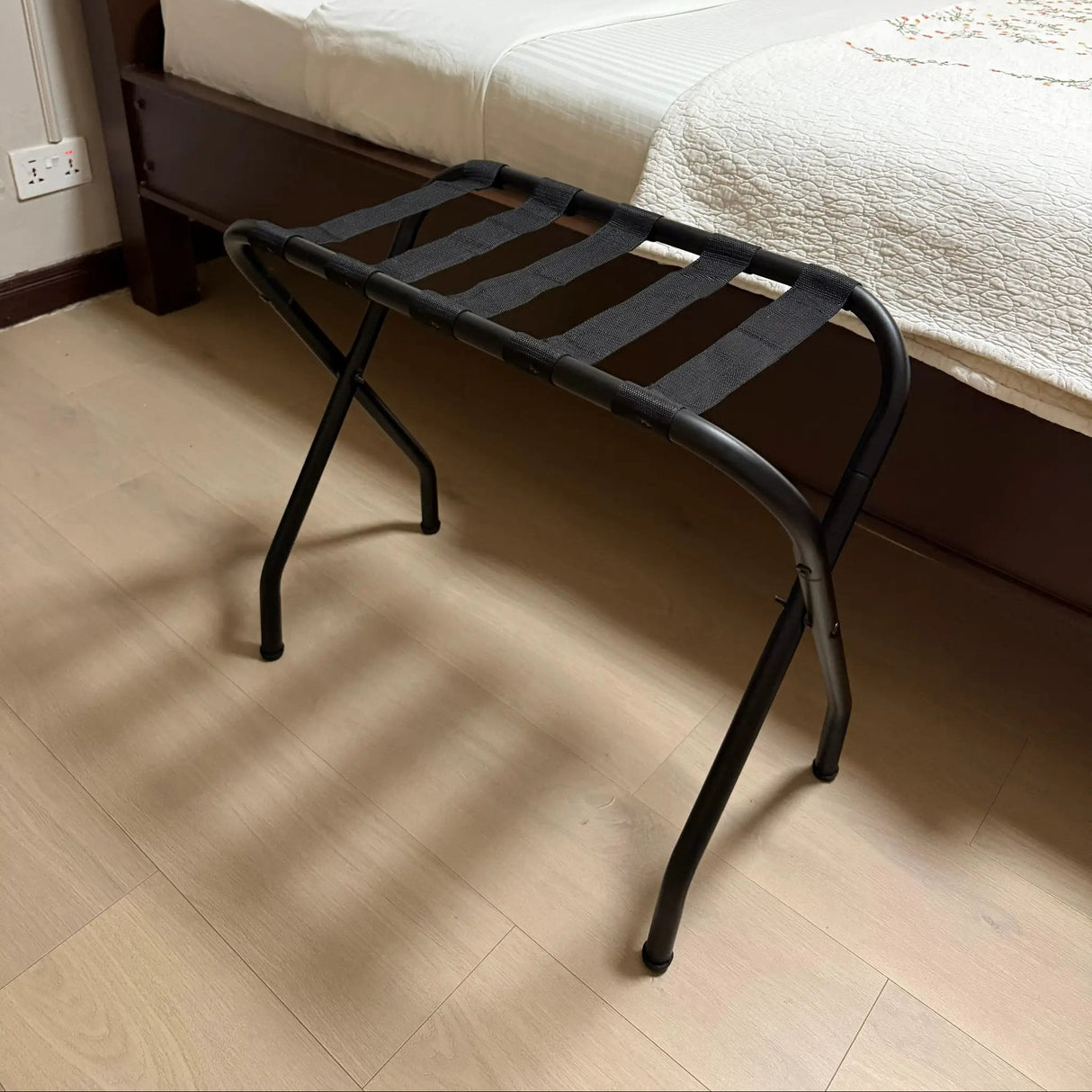 Foldable Metal Luggage Rack Suitcase Stand Heavy Duty 68.5×35×58cm Luggage rack Luggage Racks & Stands