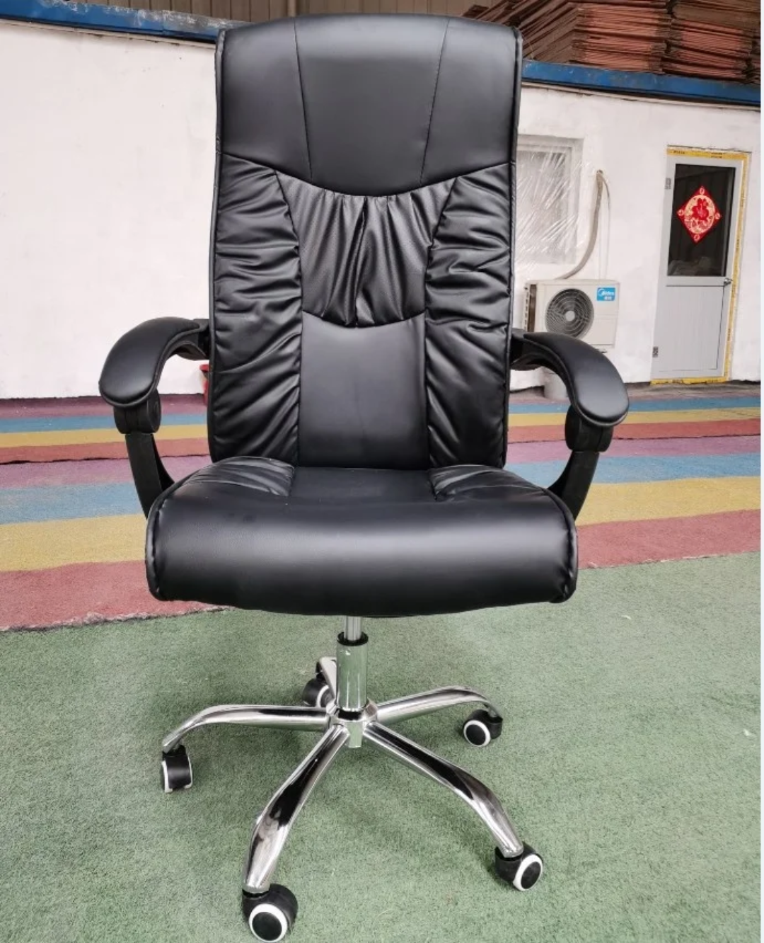 Ergonomic High-Back Executive Office Chair with Padded Armrests and Wheels