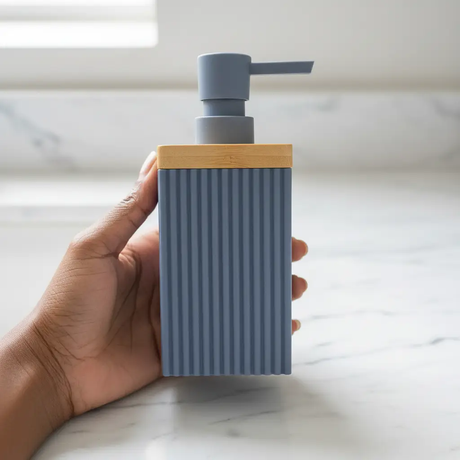 Plastic Soap & Lotion Dispenser Soap dispenser Soap & Lotion Dispensers