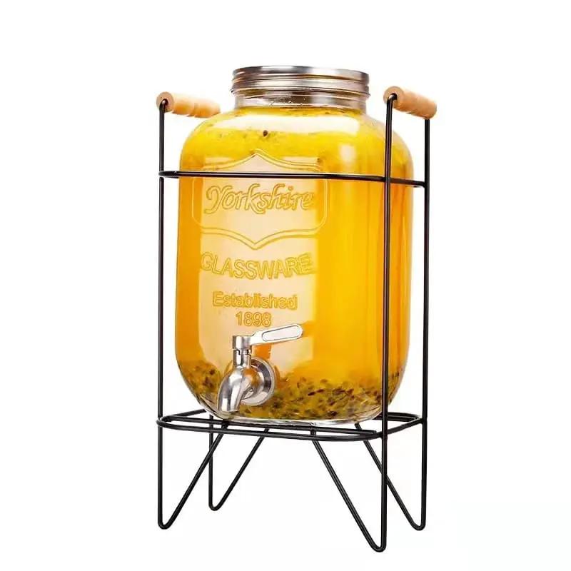 Glass Juice Dispenser In Metallic Stand 5L 8L For Parties Beverage Dispensers