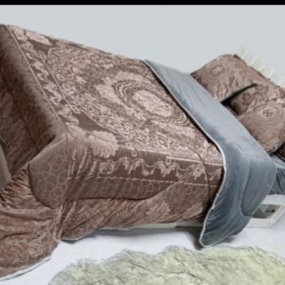 Luxury Silk Velvet Fleece Duvet Set 6x6 with Bedsheet and Pillowcases Bedding
