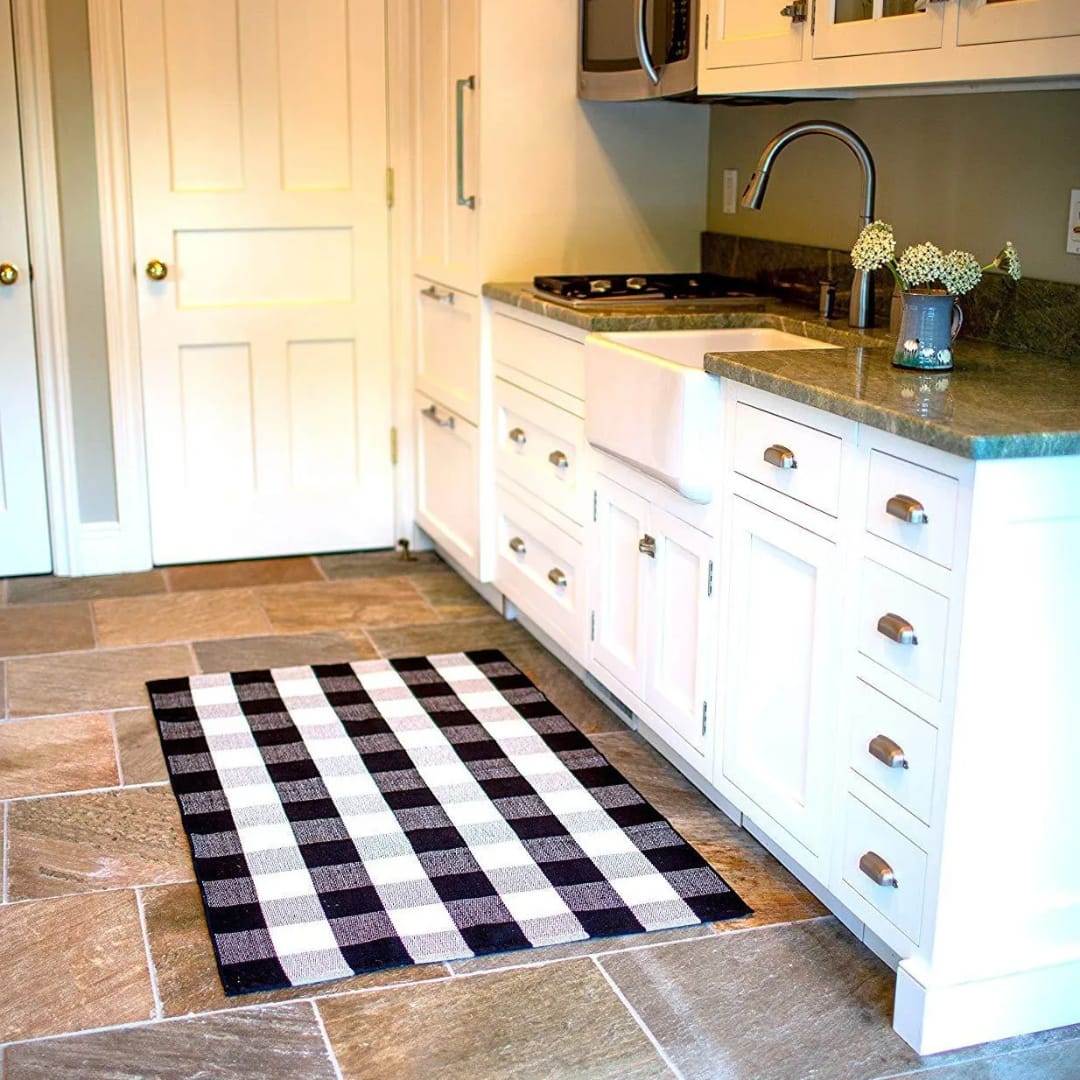 Monochrome Woven Rug 60x90cm Modern Minimalist Checkered Design
