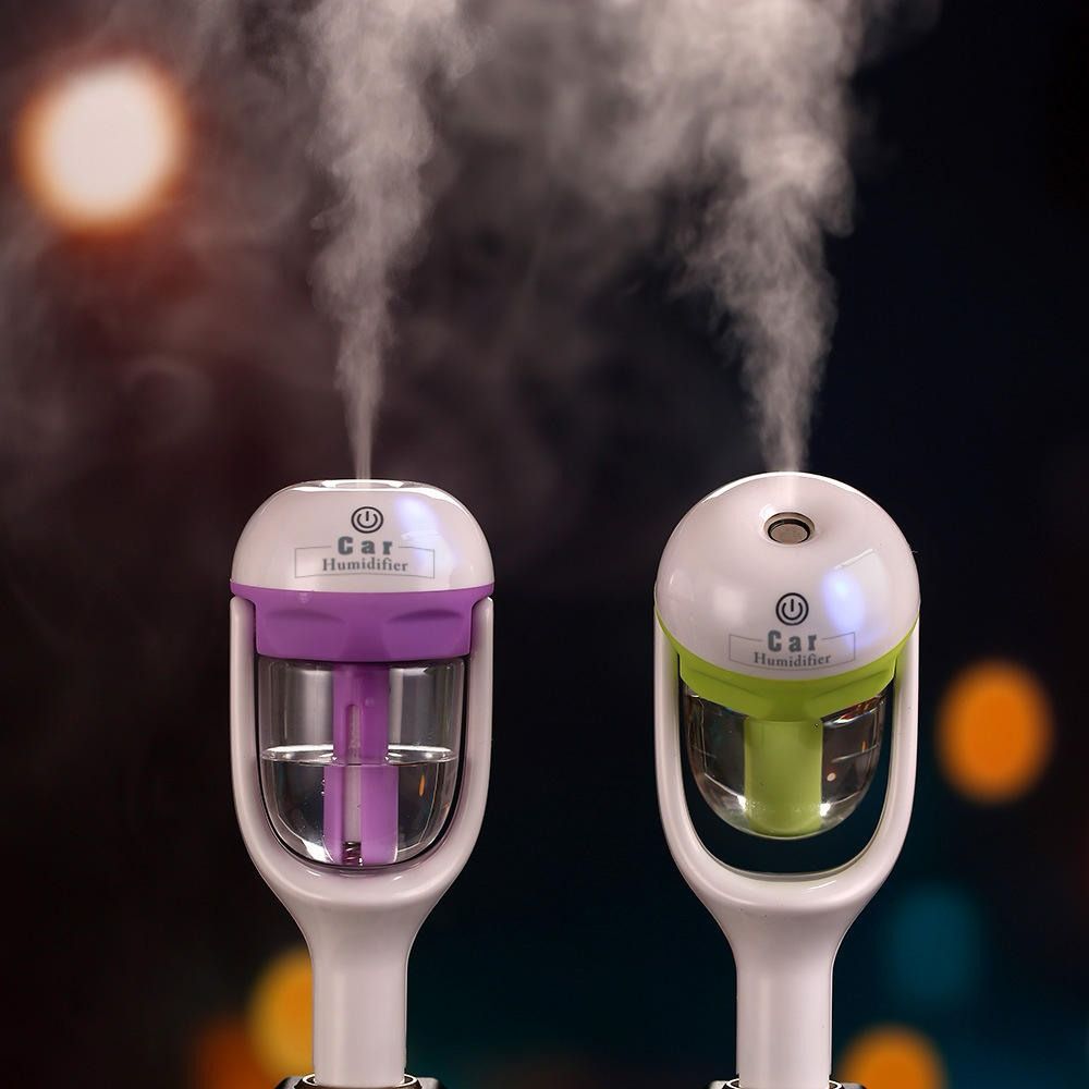 Car Humidifier Essential Oil Diffuser with Cool Mist and 12V Charging Port