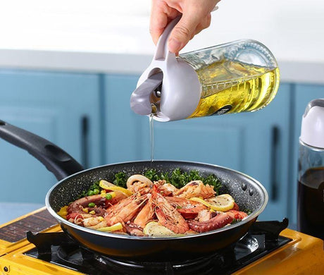 Non Slip Oil Vinegar Dispenser 650ml Leak proof Glass Cruet with Automatic Cap and Stopper.- Furaha Finds Kenya