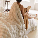 Soft Bubble Winter Throw Blanket 180 × 200 cm