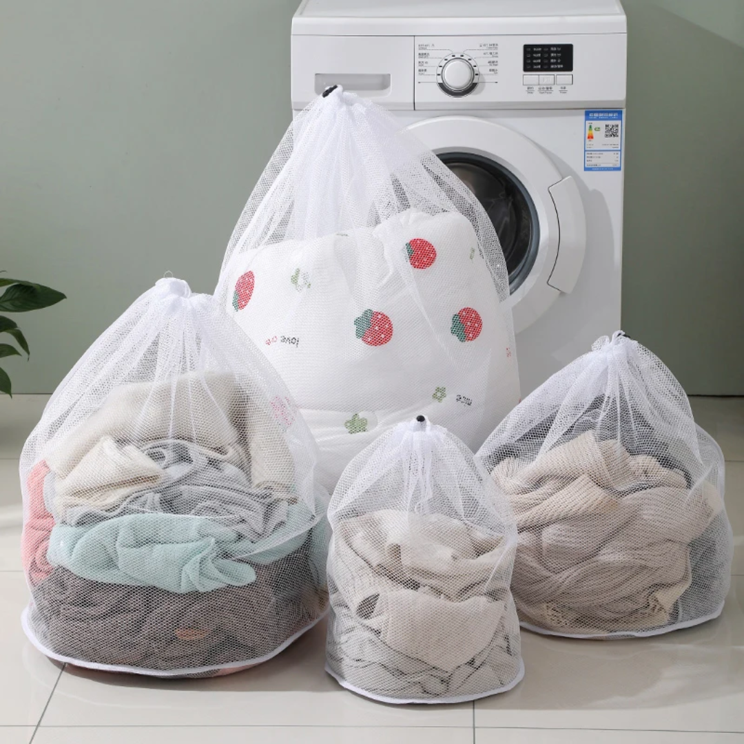 3 Piece Set Reusable Mesh Laundry Net Bags for Washing and Storage