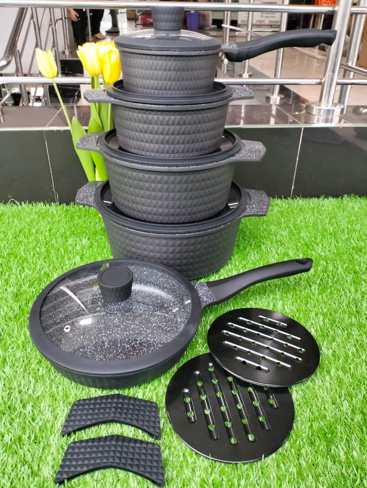 12pcs Jungle Green Edenburg Nonstick Cookware Set with Induction Bottom