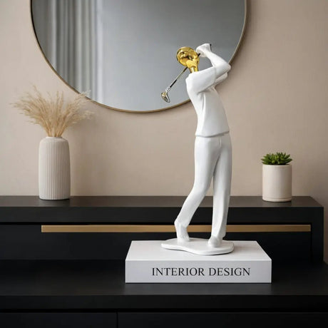 Untitled 25May_17:37:00 figurines in decor