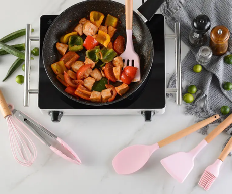 Furaha Finds cooking set.