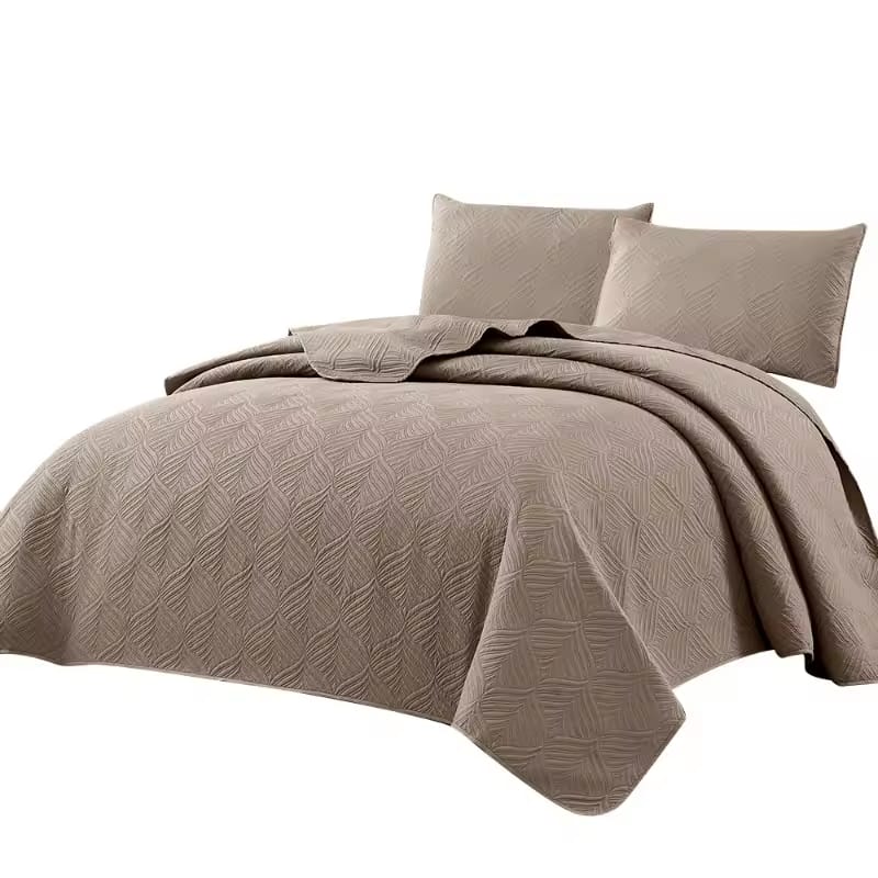 High Quality Ultrasonic Bedspread Set with 2 Pillow Cases Size 6x7