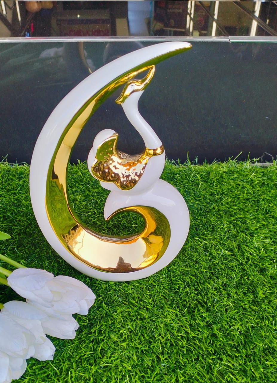 Luxurious Ceramic Vases Unique and Elegant