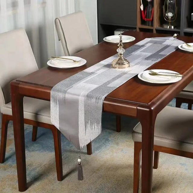 Light Grey Jacquard Table Runner Table runner Table Runners