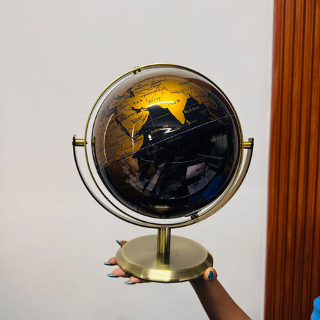 Furaha Finds Rotating Retro World Globe
