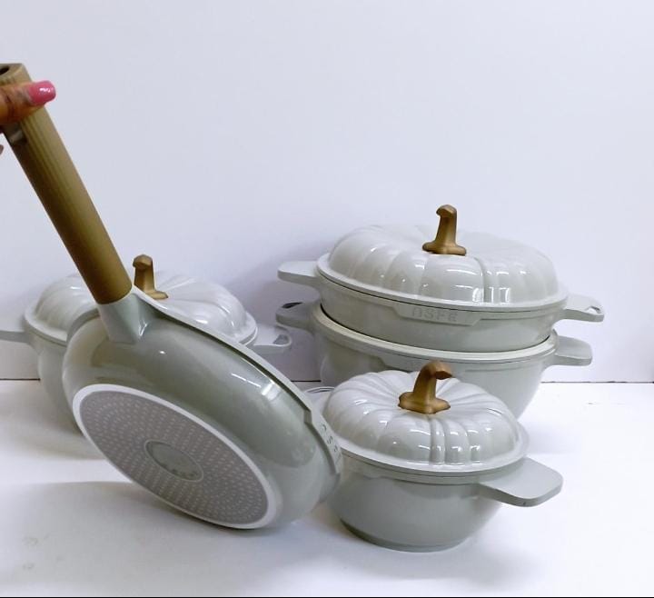 Furaha Finds 9pcs USFE Pumpkin Granite Cookware Set
