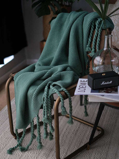 Super Soft Knitted Throw Blanket with Tassels 170x130cm Acrylic Fiber
