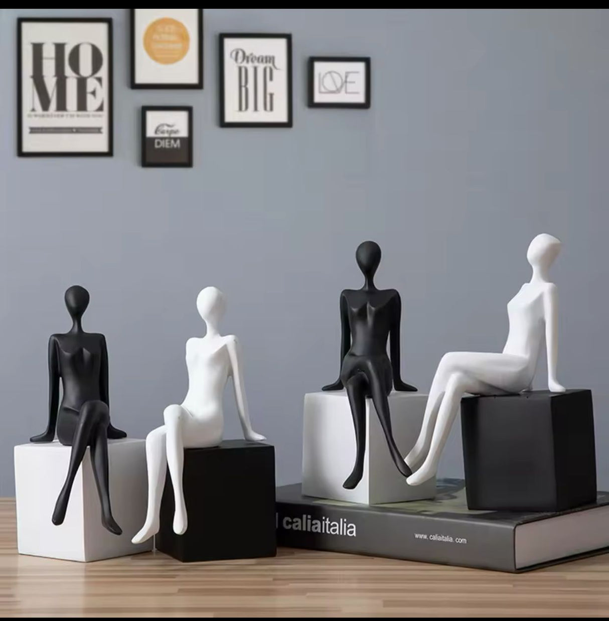 Decorative Sitting Figure Model Bookend Modern Art Craft for Living Room or Bedroom