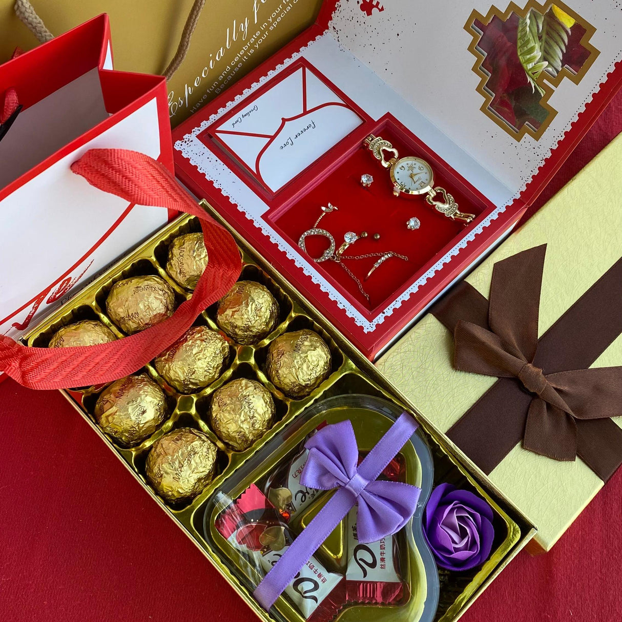 Hot Valentines Ladies Forever Love Gift Set with Watch Jewellery and Chocolates