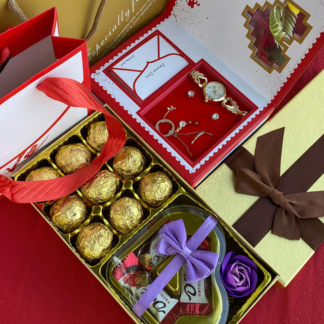 Hot Valentines Ladies Forever Love Gift Set with Watch Jewellery and Chocolates